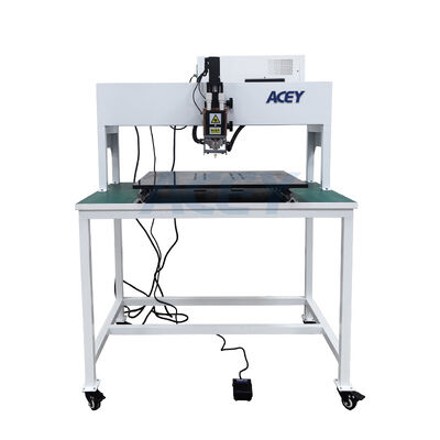 Dobra cena. 10000A Transistor Pedal Manual Spot Welding Machine dla baterii litowo-jonowych w Internecie