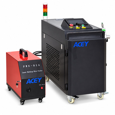 Good price 5 In 1 3000W Water-Cooled Handheld Fiber Laser Welding Machine For Metal online